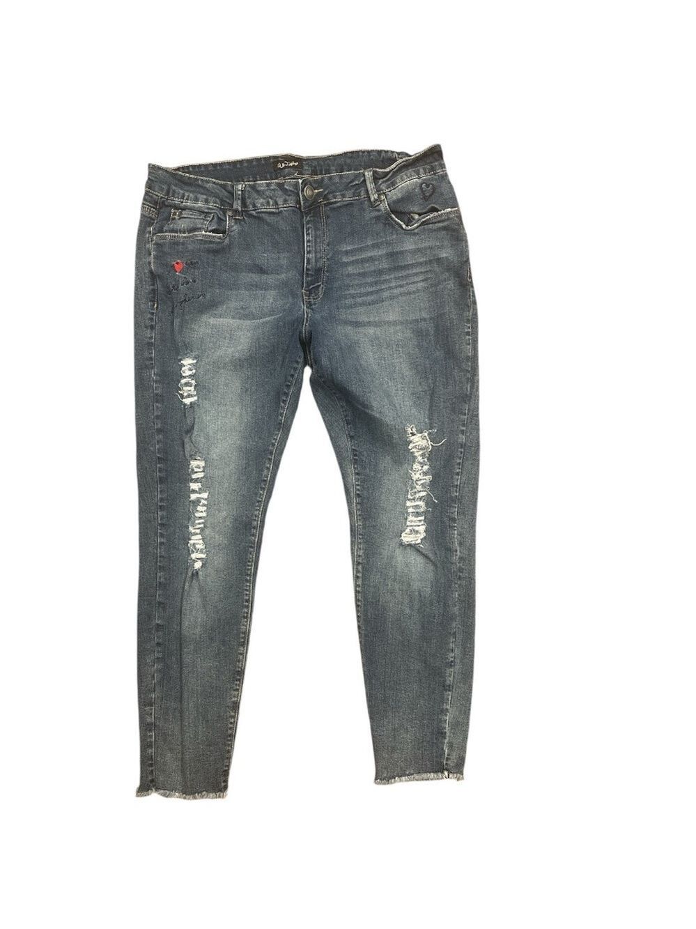 SUKO SZ 14 blue distressed stretch skinny embroidered sorry/not sorry jeans